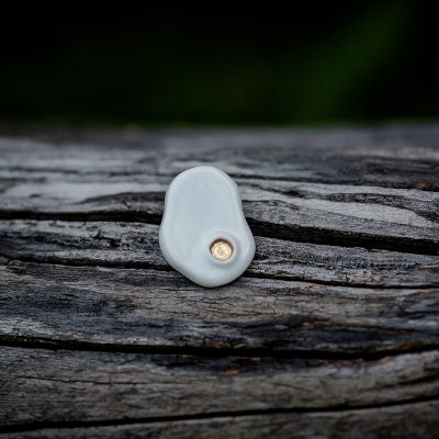 041